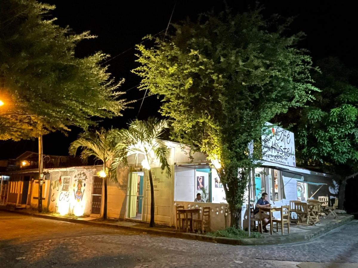Mango Cafe And Hostel San Juan del Sur Exterior photo