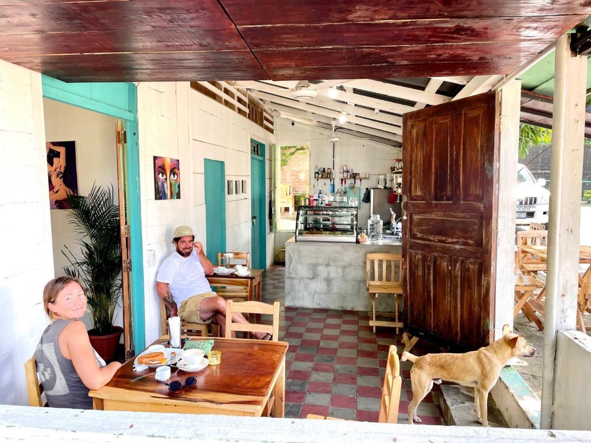 Mango Cafe And Hostel San Juan del Sur Exterior photo
