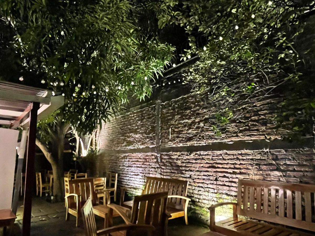 Mango Cafe And Hostel San Juan del Sur Exterior photo